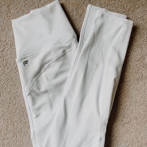 White Fabletics powerhold leggings, size small.